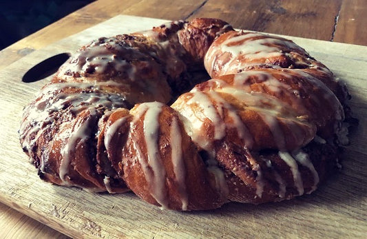 CHRISTMAS SPECIAL: Orange & Cinnamon Couronne (Available on Tuesday 23rd December)